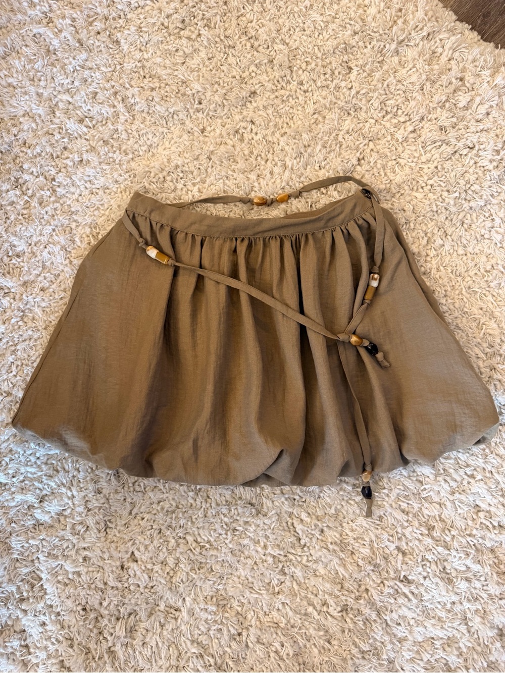 ZARA Olive Bubble Hem Mini Skirt with Belt - size Small